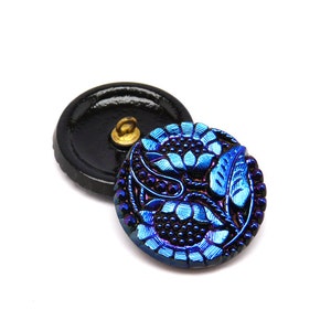 1pc Czech Hand Made Art Glass Button Sunflowers Round 27mm Jet Blue Star (BUT073-F3125)