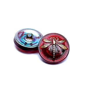 1pc Czech Hand Made Art Glass Button Dragonfly Round 18mm Ruby AB (BUT043-90080AB)