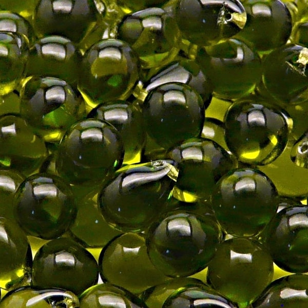 10pcs Czech Pressed Glass Teardrop Beads 10x14mm Olivine