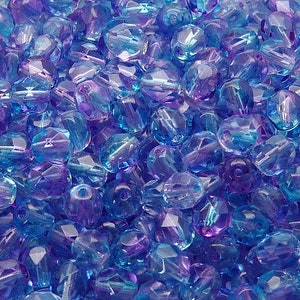 50 Stück Tschechische feuerpolierte facettierte Glasperlen Rund 6 mm Kristall Aqua Blau Violett Zwei Ton Farbe Luster Beschichtung (48002) (B 06-09)