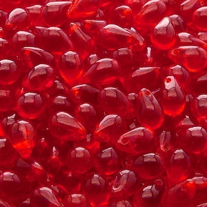 30pcs Czech Pressed Glass Teardrop Beads 6x9mm Ruby (A 09-17)