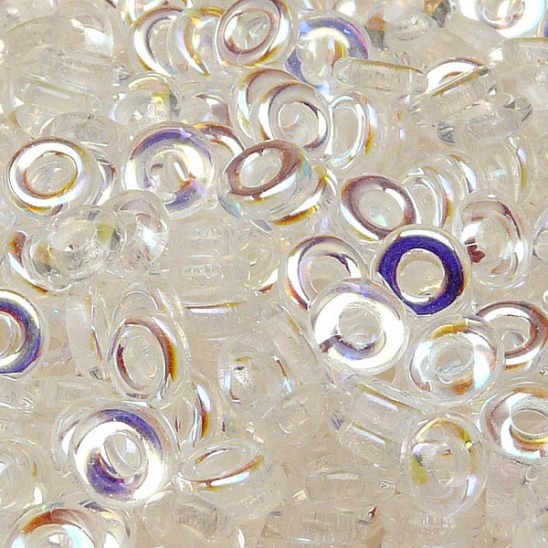 30pcs Tchèque Verre Pressé Round Ring O Perles 8mm Crystal AB