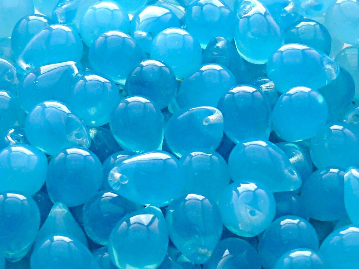 チェコ産プレスガラス ティアドロップビーズ 10個入り 10 x 14 mm