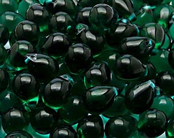 10pcs Czech Pressed Glass Teardrop Beads 10x14mm Emerald