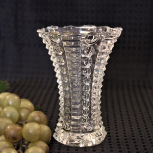 1940&#39;s Hocking Glass 5&quot; Vase - #5075 Ball and Rib Pattern, Great Condition