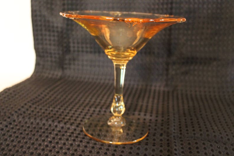 1930 Heisey Glass Sahara Yellow Empress 6 Inch Compote Elegant and In Excellent Condition!