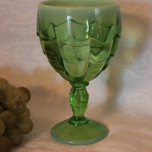 1997 National Cambridge Collectors Green Opalescent Glass Cascade Drape Goblet in Excellent Condition