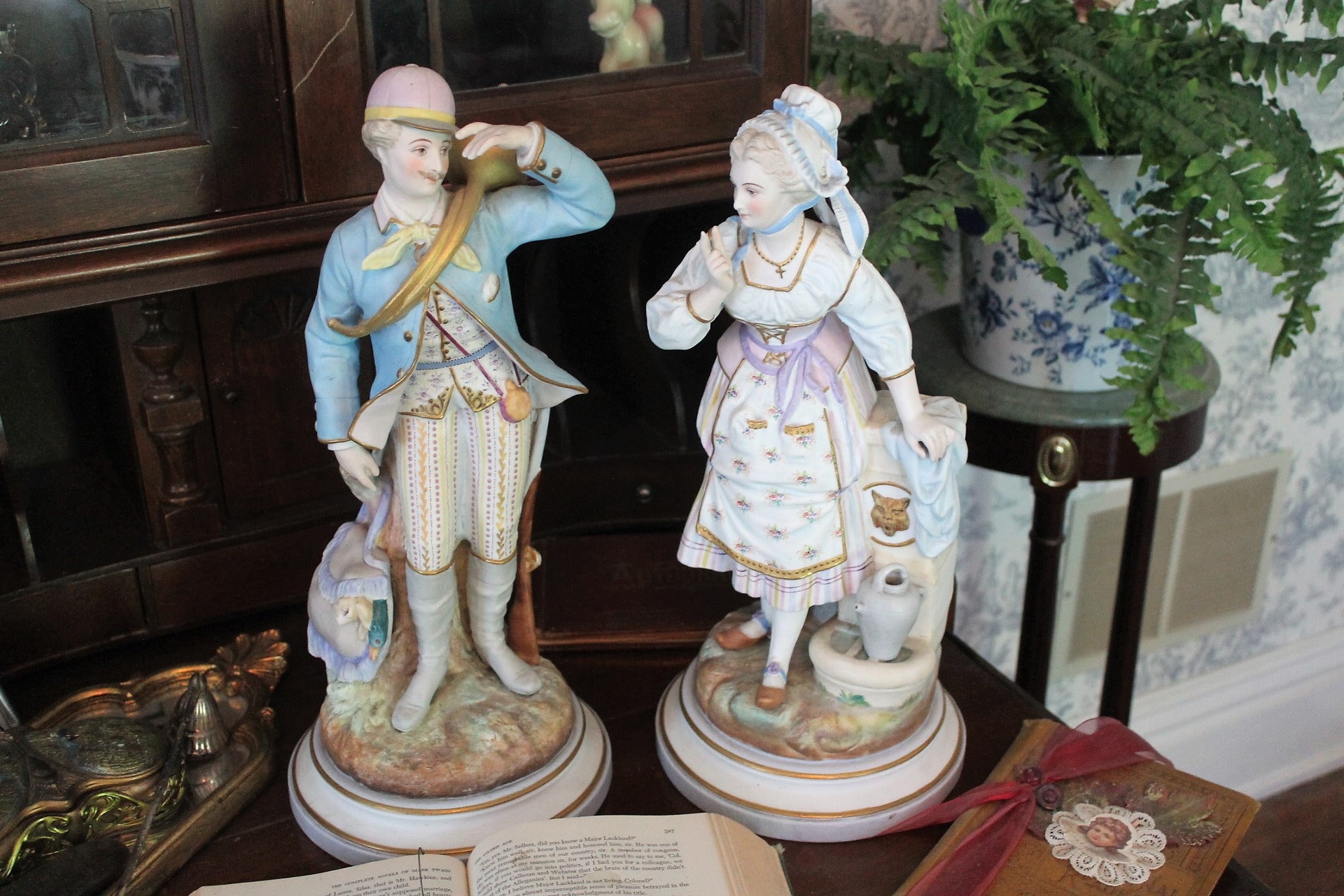 Beautiful Antique 16