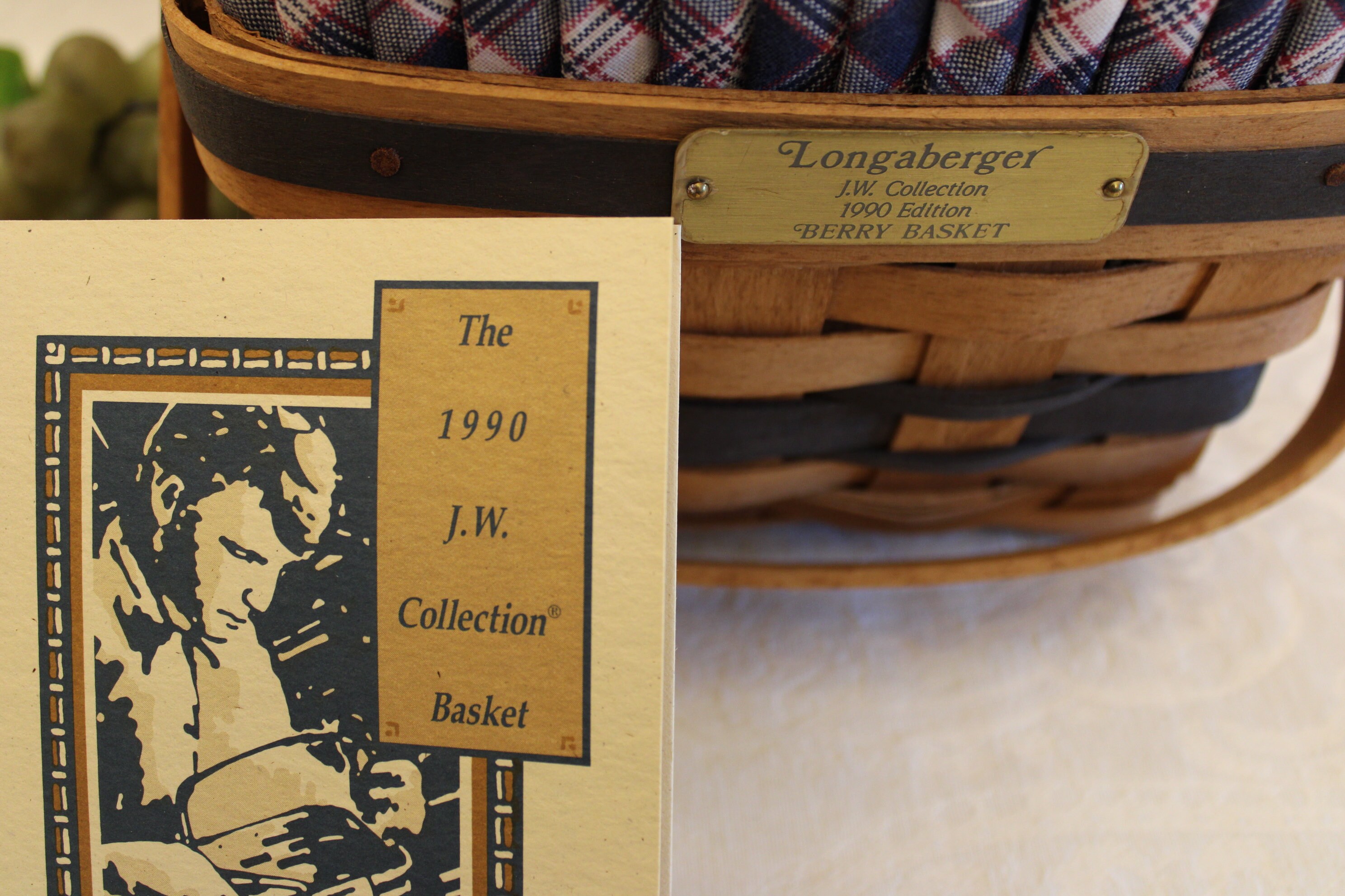 Longaberger 1990 J.W. Collection Berry Basket With Blue Accents