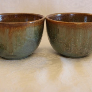 Ferguson Signed Pigeon Forge Pottery Set of 2 Ice Cream or Soup Bowls - Green Drip Glaze, 1998, Excellent Condition