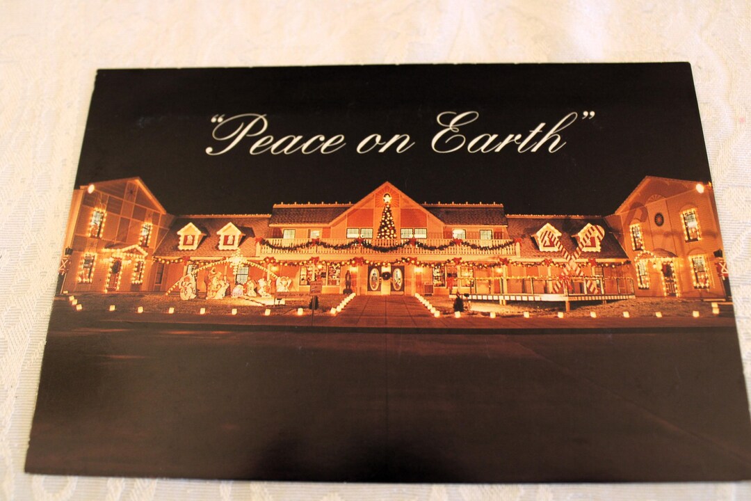 Lee Middleton Doll Factory Vintage Postcard - Christmas, Peace on Earth ...