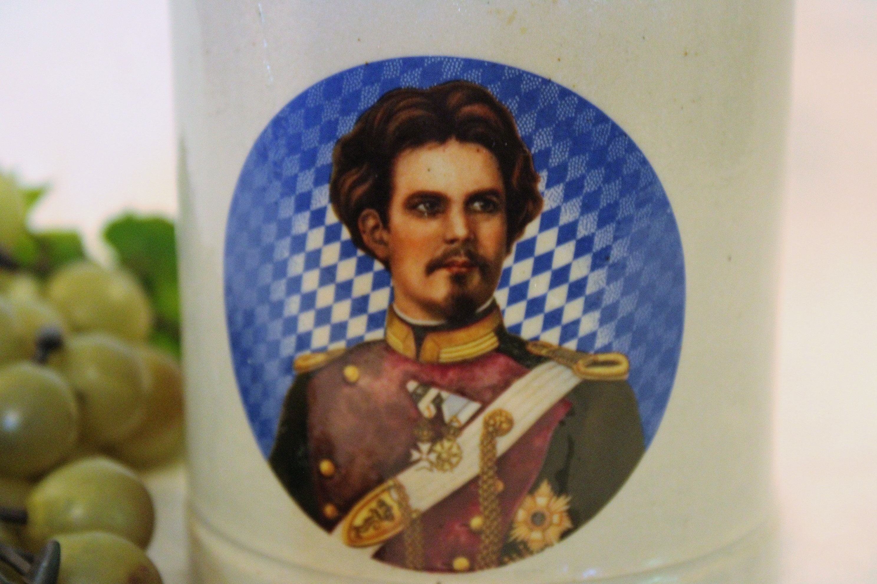 Pichet De Bière Ancien - Portrait Du Roi Louis II De Bavière - Allemagne