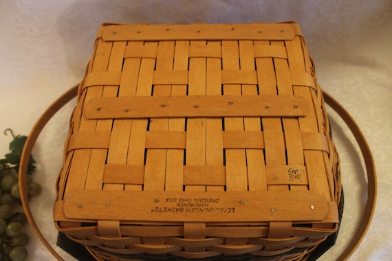 1996 Longaberger Traditions Collection Large Community Basket With