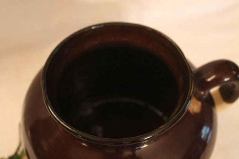 Vintage USA Pottery 2 Quart Bean Pot in Two Tone Brown Excellent Condition