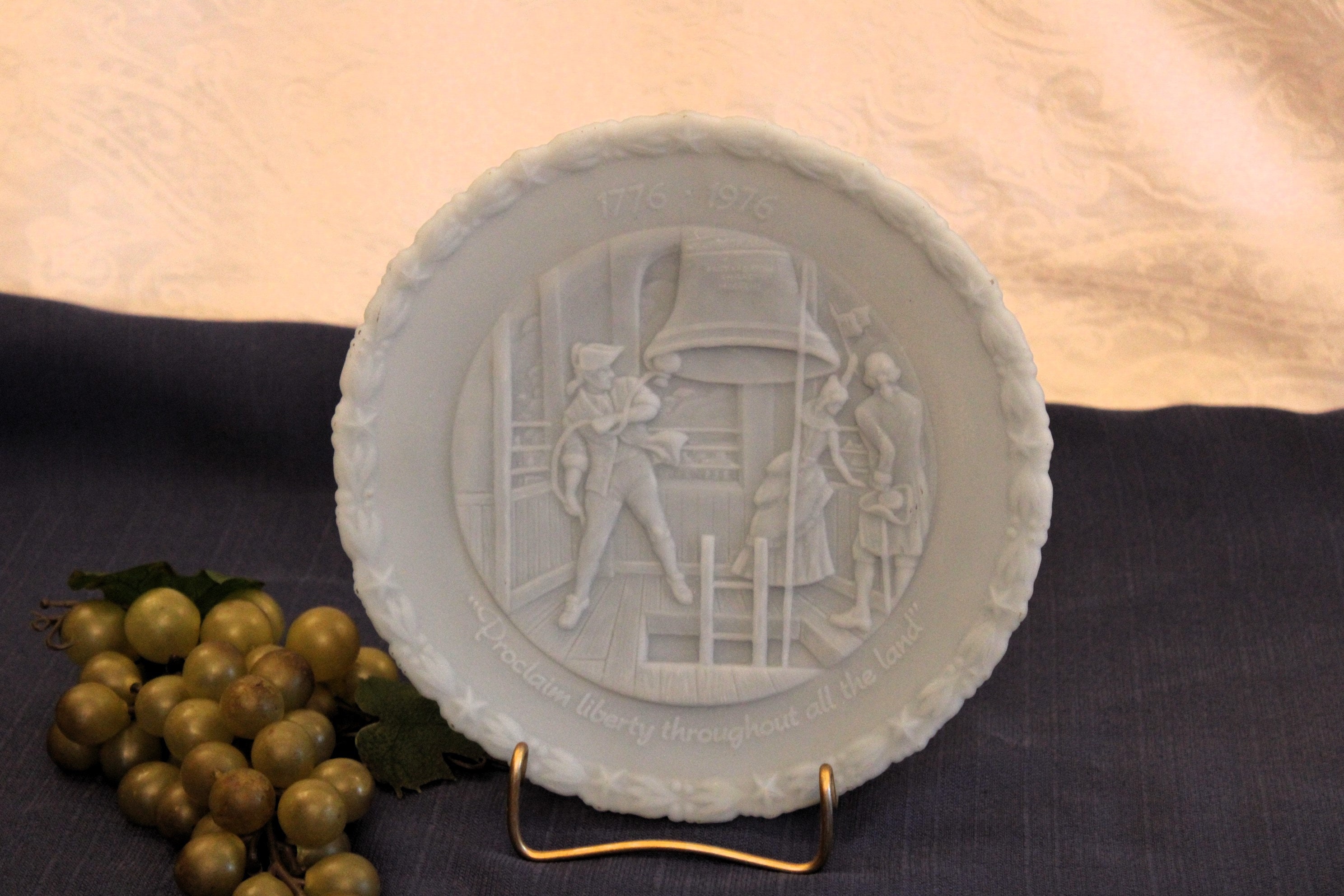 Fenton Bicentennial Plates Blue - Etsy