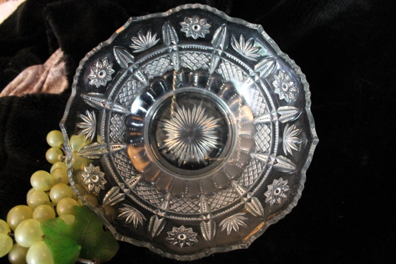 EAPG Model Flint Glass 9.25 Serving Bowl Banded Star and Fan Pattern