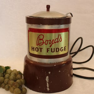 Vintage Boyd&#39;s Hot Fudge Warmer with Original Pottery Insert and Ladle - Restaurant Memorabilia, It Works!