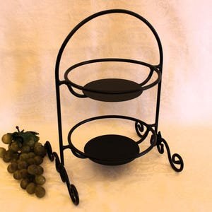 Longaberger Wrought Iron Two-Tier Pie Server Stand for the 7&quot; Small Pie Plates - Excellent Condition