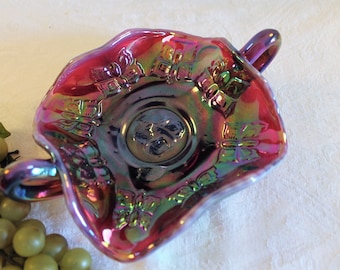 Beautiful Fenton Art Glass Plum Opalescent Carnival Glass Butterfly Bon Bon Tray in Excellent Condition