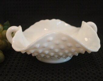 Fenton White Milk Glass Hobnail 6.75" Handled BonBon Tray with Crimped Rim in Excellent Condition