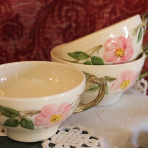 Set of 3 Franciscan Desert Rose Tea Cups - Pink Floral, Twig Handle, Great Condition