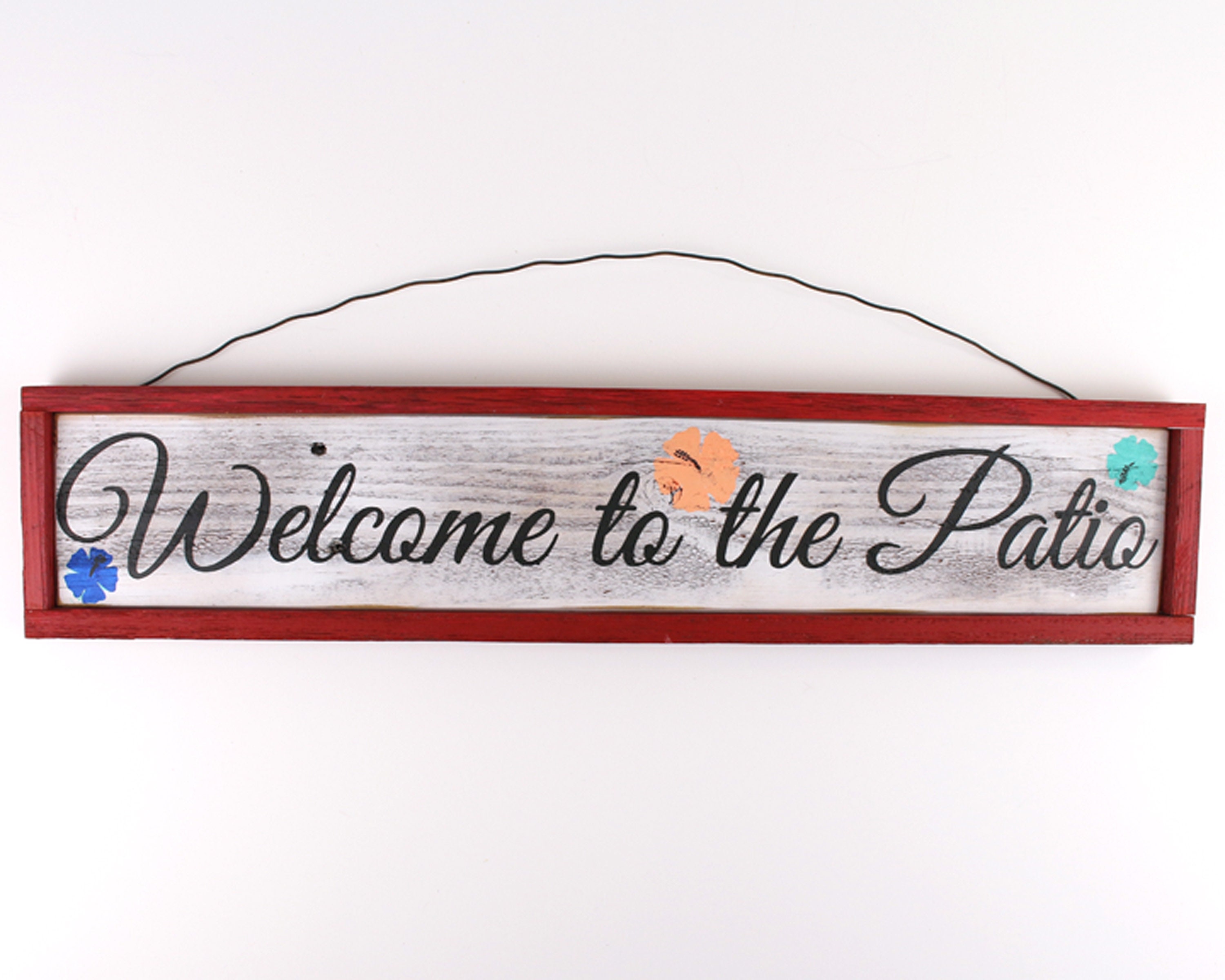 Bienvenido al cartel de Patio enmarcado hecho de madera | Etsy