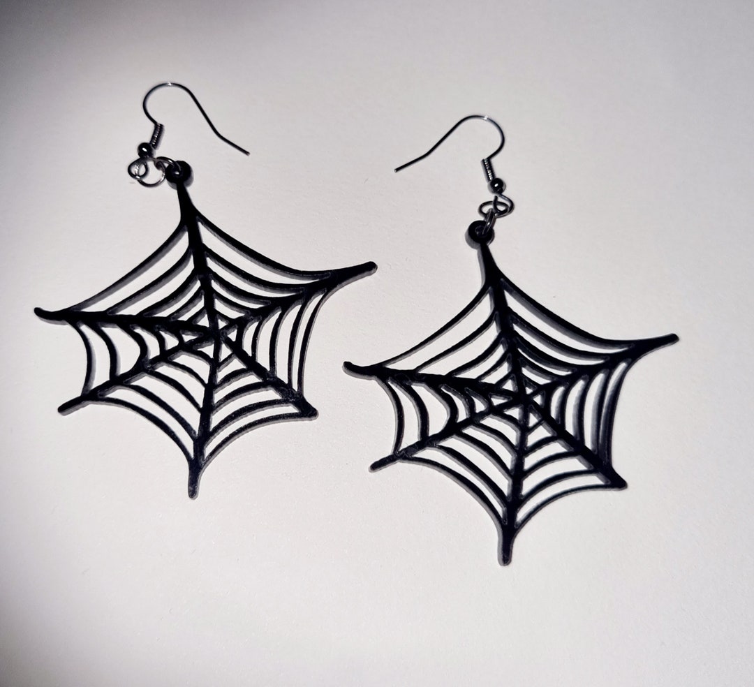 Boucles D'oreilles Halloween Toile D'Araignée - Dentelle Noire & Acier - Fait Main Aux USA (by Zada)