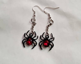 Dangle spider earrings, gothic earrings, gothic spider earrings, Halloween earrings