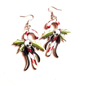 Gothmas earrings, gothic christmas earrings, skull candy cane earrings image 4