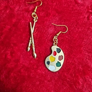 Paintbrush and pallette earrings, artist earrings, painter earrings, art earrings