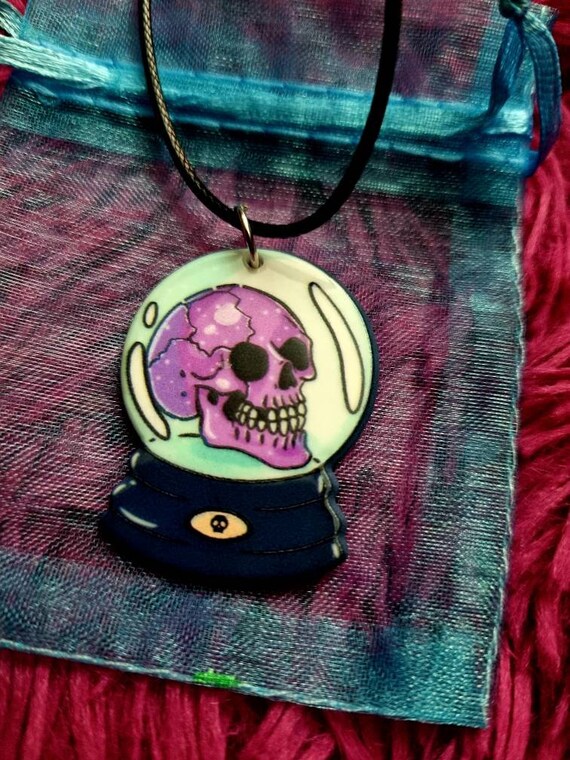 Bubblegum Maschinenschädel Anhänger, Gothic Totenkopf Kette, pastell goth  Anhänger - .de