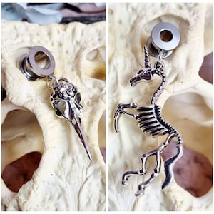 Ear tunnel dangle unicorn skeleton, ear tunnel dangle crow skull 2g 0g 00g 1/2 9/16 5/8 13/16 stainless steel 6mm 8mm 10mm 12mm 14mm 16mm 20