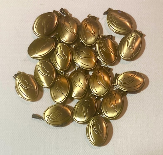 19 VINTAGE delicate Horse Head  Brass LOCKETS with purchase you get 10 HORSE Car Coasters Buckskin Grey & Chestnut Ponies 4 Gifts or Resale