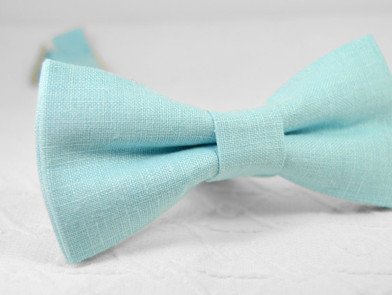 pastel turquoise bow tie linen bow tie wedding bow tie pale turquoise bow tie for men mens bow tie Light turquoise