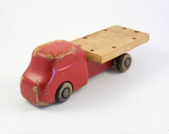 MCM Antonio Vitali Wooden Truck