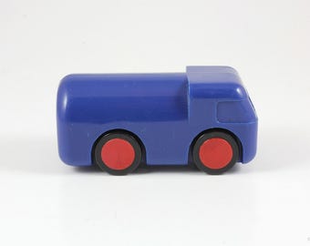 Vintage Creative Playthings Slow Truck by Patrick Rylands