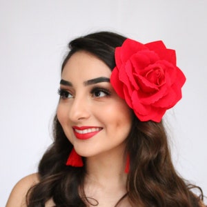 Large Red Rose Hair-Clip Wedding Hair Flower Realistic Flower Hair Fascinator Red Wedding Rose Hair Piece Bride Bridal Rose 50's Hair Flower