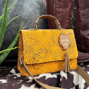 Hand Tooled Leather Purse (100% Real Cow Leather Purse Crossbody Bag Western Genuine Leather Bag Tote Leather Handbag Shoulder Bag Cowgirl)