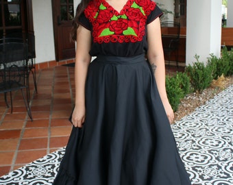 Mexican Outfit (Traditional Embroidered Shirt Dress Skirt Women's Costume Boho Mexican Artist Folklorico Frida Kahlo Costume)