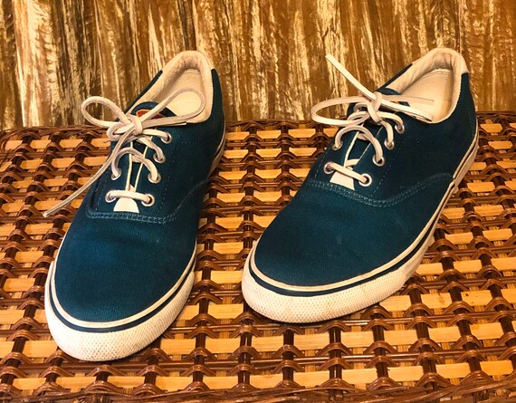 Vintage emerald green Keds