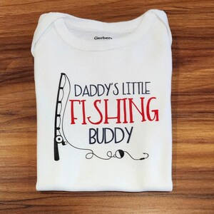 Daddys Fishing Buddy Onesie, Baby Boy Fishing Outfit, Fishing Bodysuit, Summer Baby Shower Gift