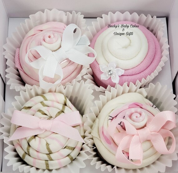 baby onesie cupcake cake