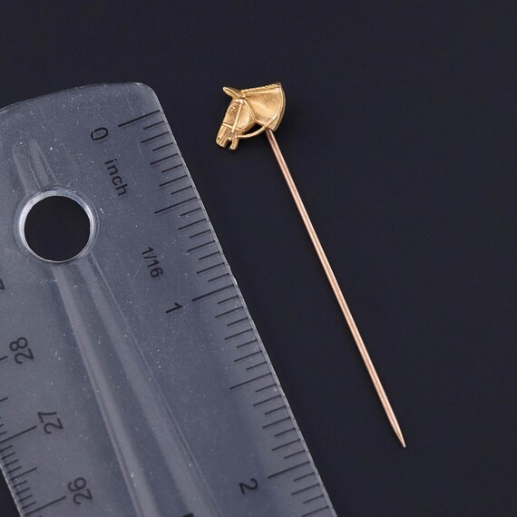 Antique Horse Stickpin of 10k Gold - image 3