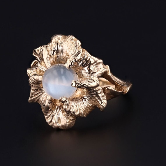 Vintage Moonstone Ring of 14k Gold - image 2