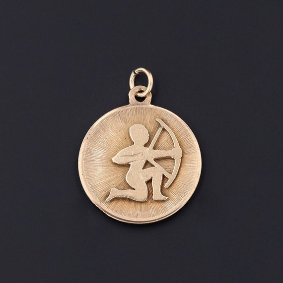 Vintage sagittarius pendant deals