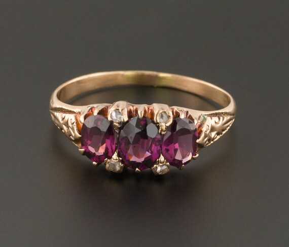 Antique Garnet and Diamond Ring | Antique Garnet R