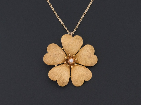 14k gold flower pendant - Gem