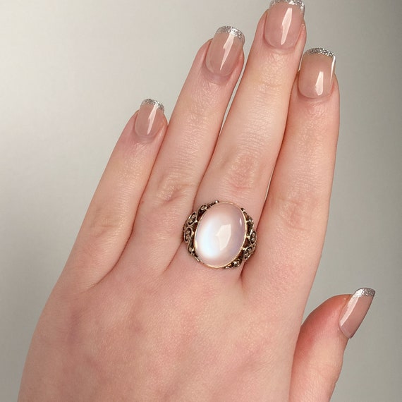 Antique Moonstone Ring of 14k Gold - image 5