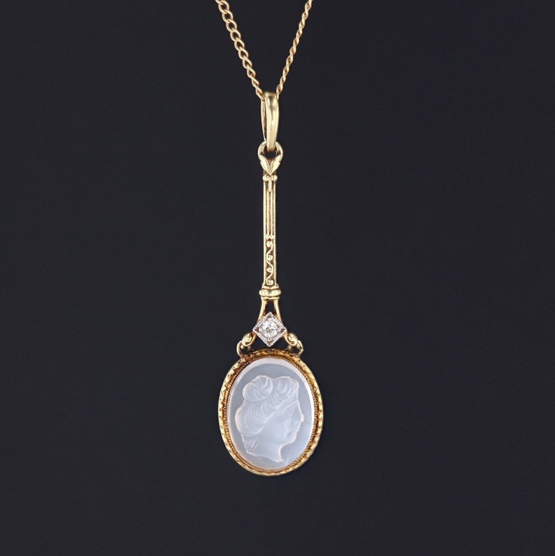 Vintage Moonstone Cameo Pendant of 14k Gold image 1