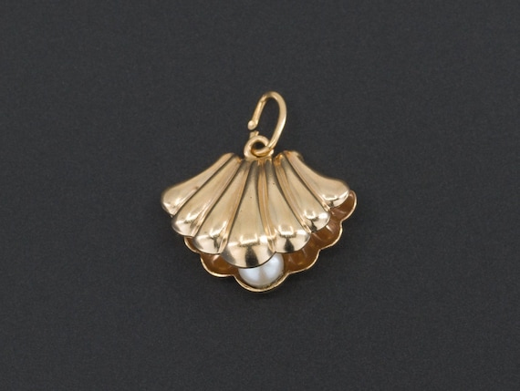 Shell Charm | Scallop Shell with Pearl Charm | 14k
